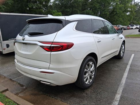 Used 2021 Buick Enclave Avenir w/ LPO, Floor Liner Package FWD image 9