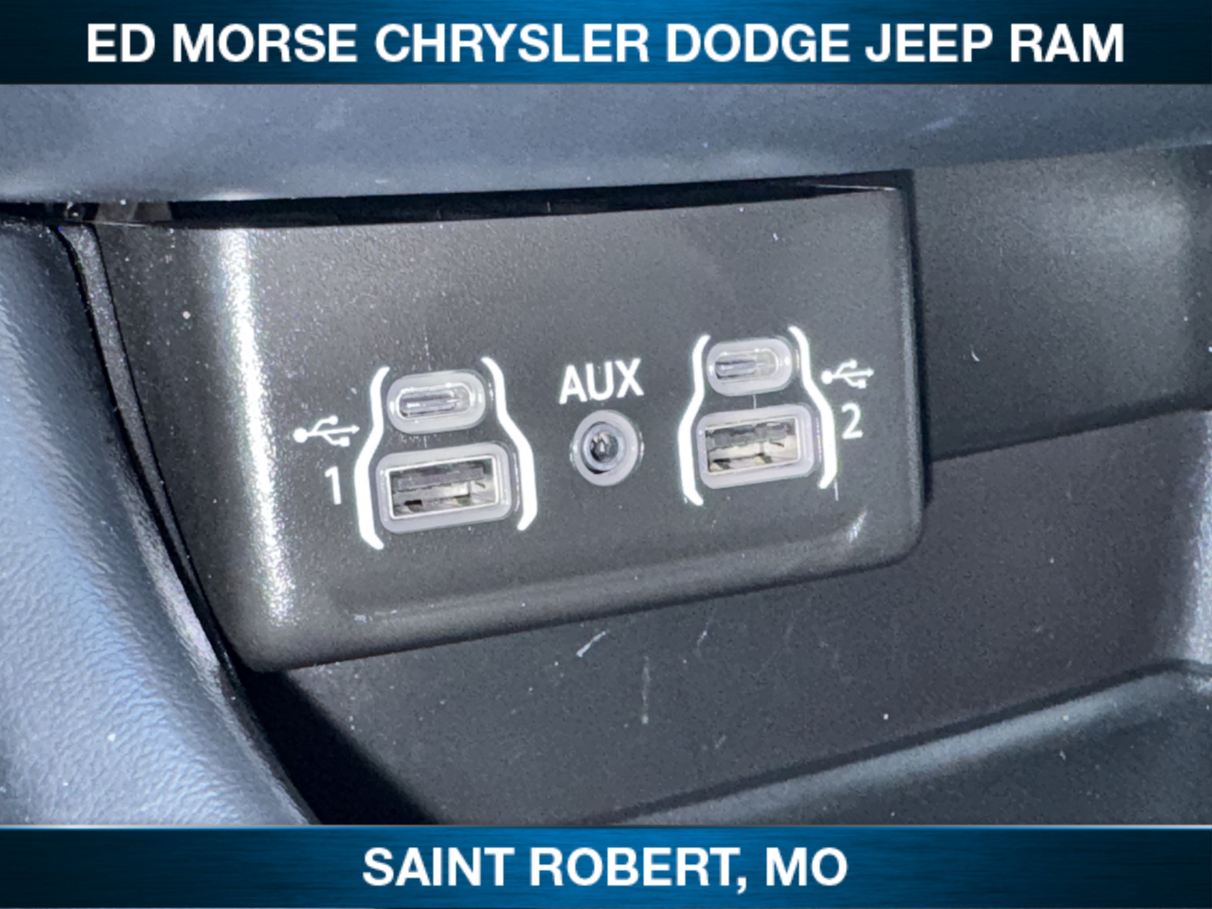 Used 2023 Dodge Durango SXT w/ Trailer Tow Group IV AWD/4WD image 17