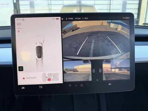 Used 2021 Tesla Model 3 Performance image 7