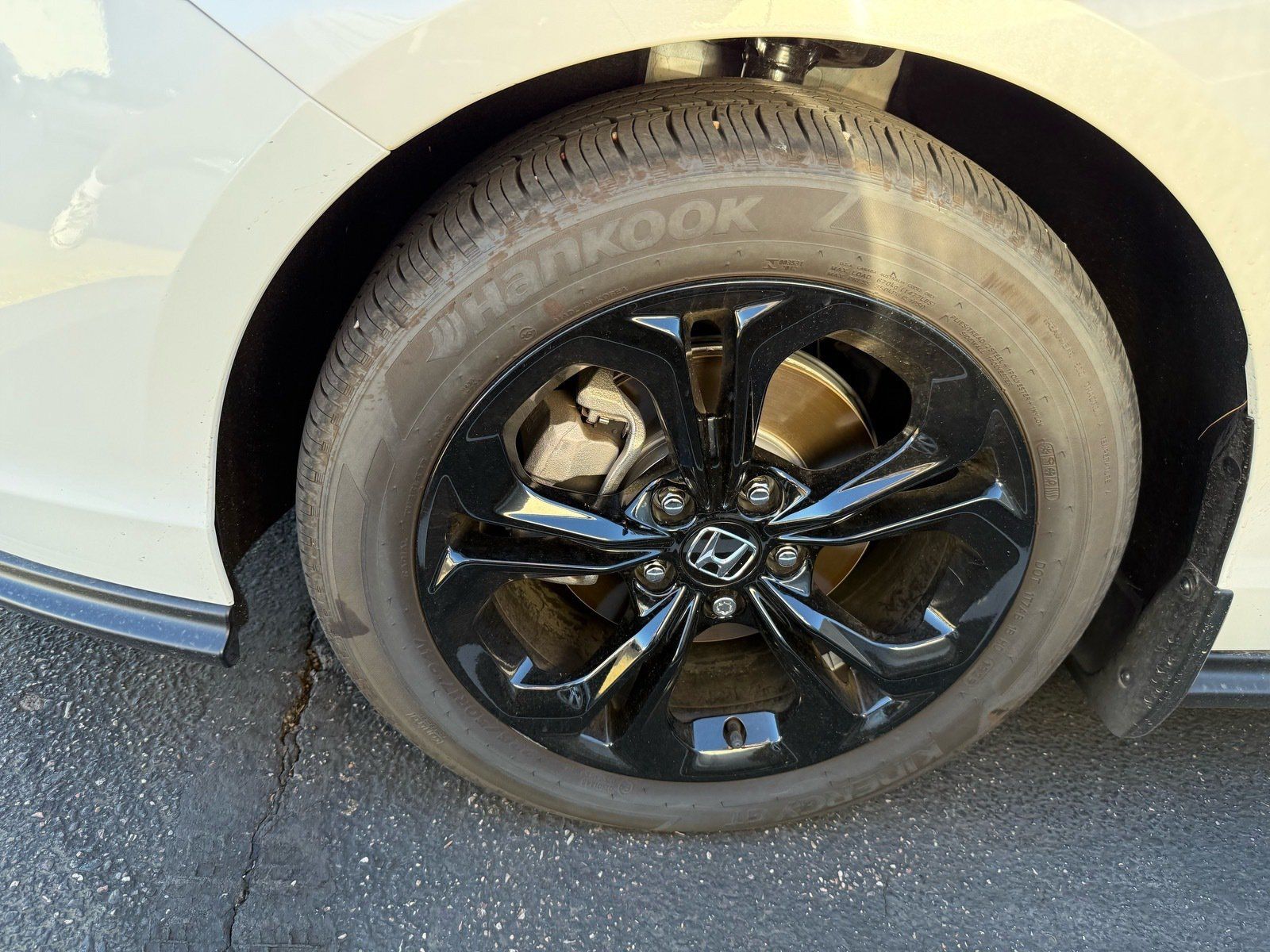 Used 2025 Honda Accord SE image 7