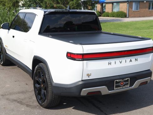 Used 2022 Rivian R1T Adventure image 29