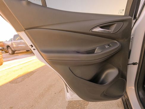 Used 2024 Buick Encore GX Sport Touring image 29