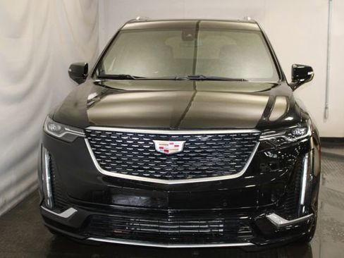 New 2025 Cadillac XT6 Premium Luxury w/ LPO, Floor Liner Package image 3