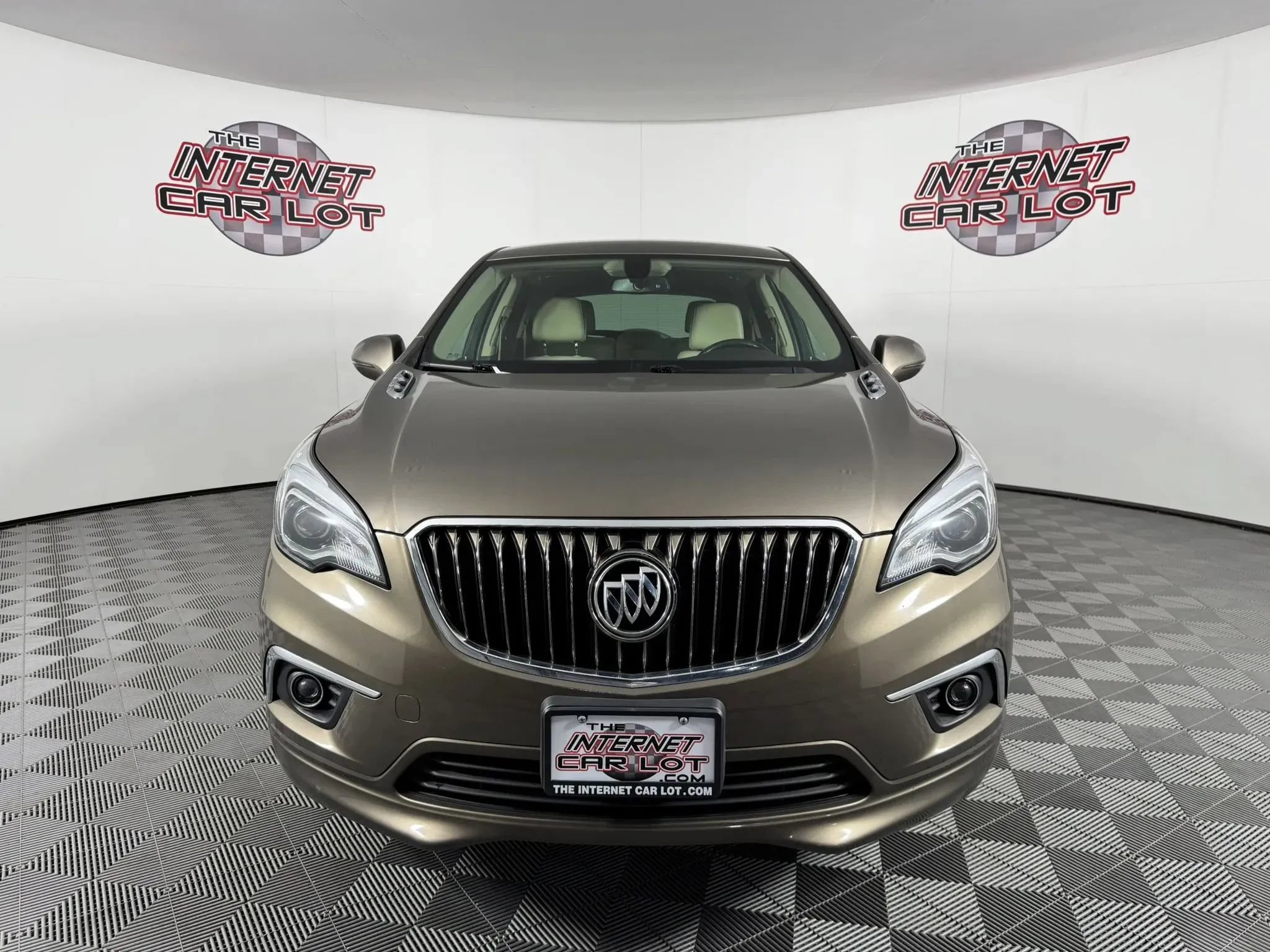 Used 2017 Buick Envision Preferred AWD/4WD image 2