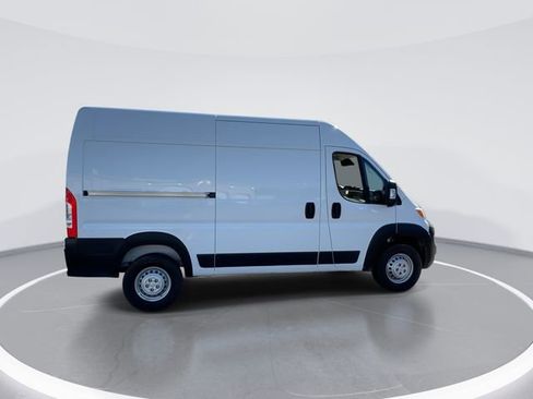 New 2026 RAM ProMaster 2500 w/ Convenience Group image 9