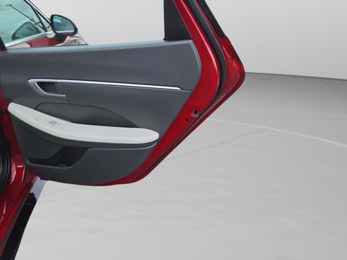 Used 2025 Hyundai Sonata SEL image 38
