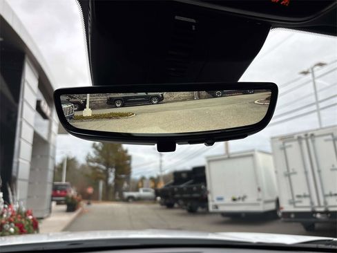 Certified 2026 GMC Acadia Denali w/ LPO, Floor Liner Package image 31