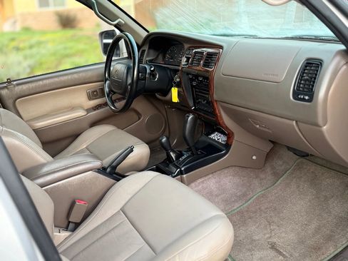 Used 1997 Toyota 4Runner Limited image 24