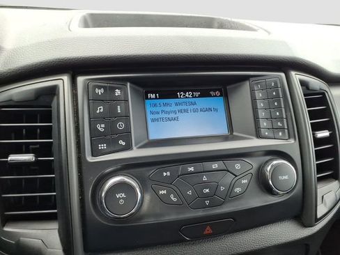 Used 2019 Ford Ranger XL w/ Equipment Group 101A Mid AWD/4WD image 18