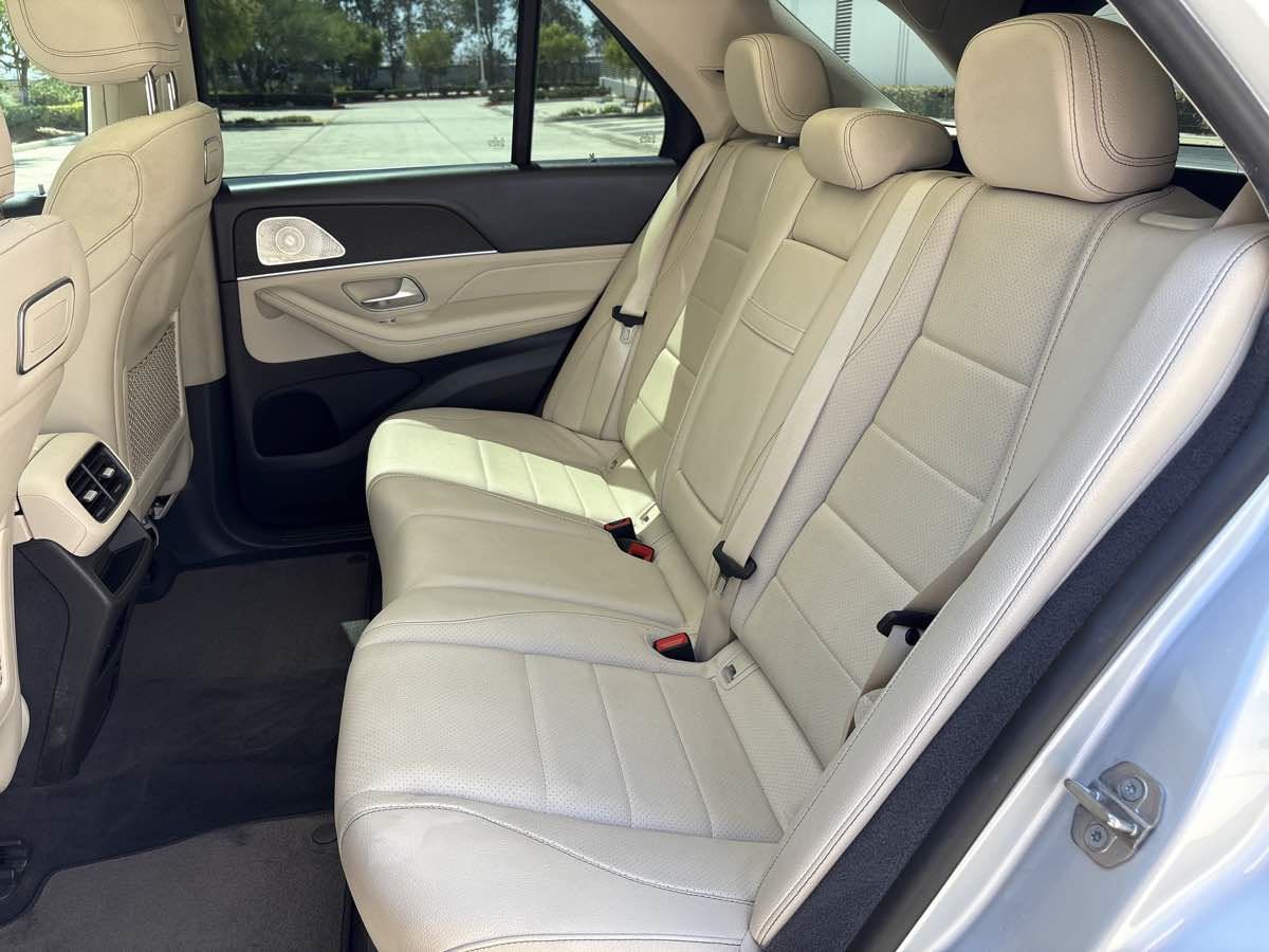 Used 2020 Mercedes-Benz GLE 350 4MATIC image 12