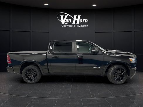 Used 2019 RAM 1500 Laramie w/ Sport Appearance Package AWD/4WD image 8