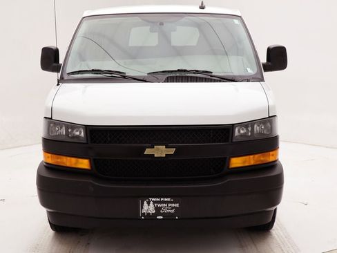 Used 2023 Chevrolet Express 3500 LS image 4