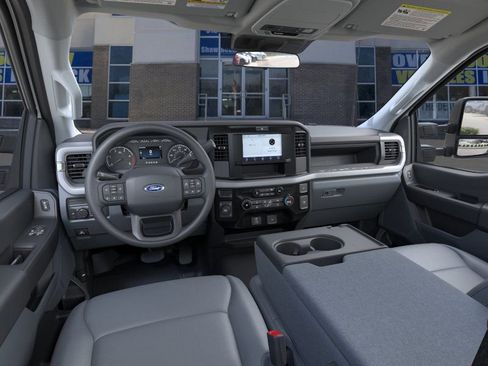 New 2025 Ford F250 XL AWD/4WD image 9