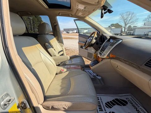Used 2004 Lexus RX 330 RX 330 Sport Utility 4D image 10