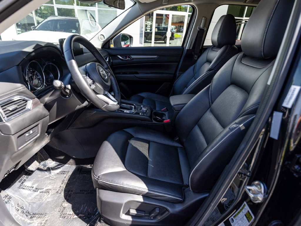 Used 2025 MAZDA CX-5 AWD 2.5 S w/ Select Package image 26
