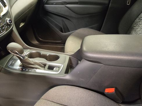 Used 2024 Chevrolet Equinox LT image 26