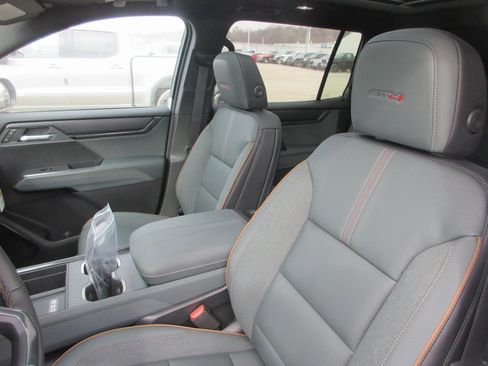 New 2026 GMC Acadia AT4 w/ Super Cruise Package image 13