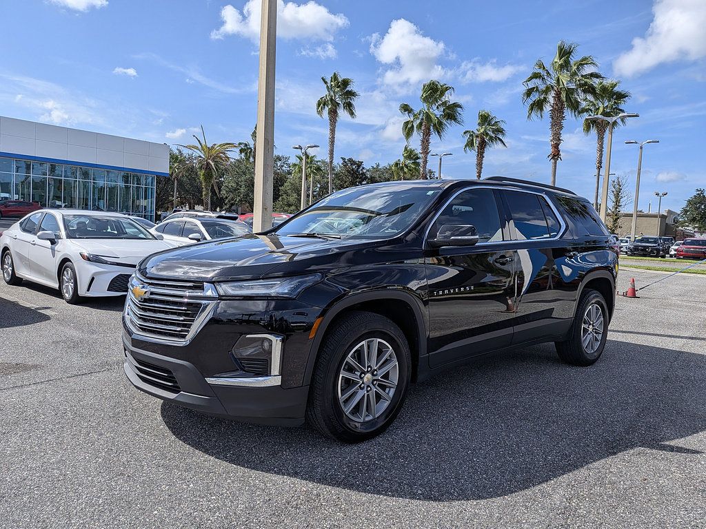 Certified 2023 Chevrolet Traverse LT FWD image 7