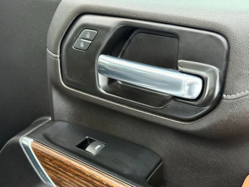 Used 2023 Chevrolet Silverado 3500 High Country w/ Z71 Off-Road Package image 25