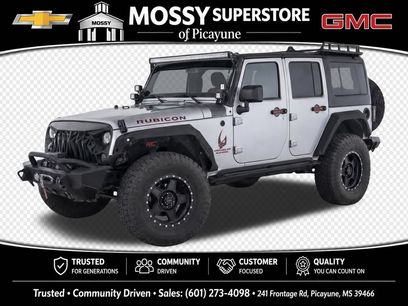 Used 2015 Jeep Wrangler Unlimited Rubicon w/ Connectivity Group