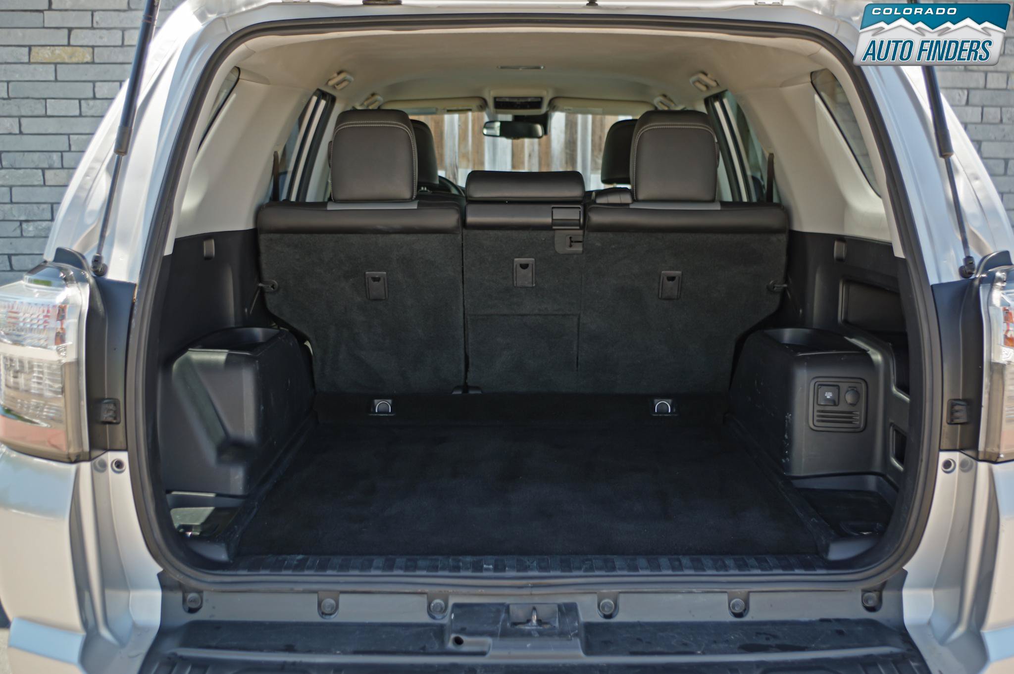 Used 2020 Toyota 4Runner SR5 Premium AWD/4WD image 27