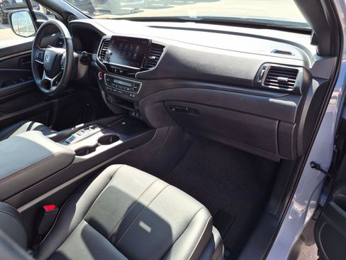 Used 2024 Honda Ridgeline TrailSport image 35