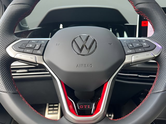 New 2026 Volkswagen GTI SE FWD image 17