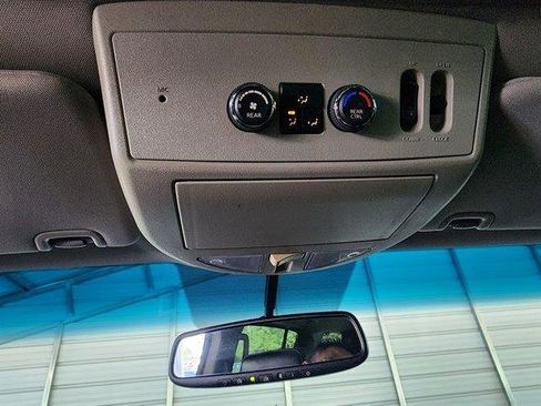 Used 2013 Nissan Armada Platinum RWD image 27