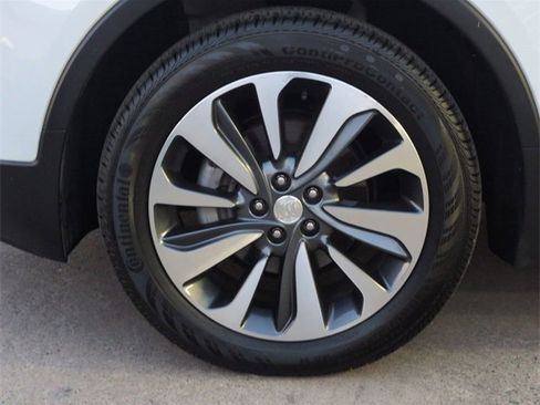 Certified 2022 Buick Encore Preferred image 30