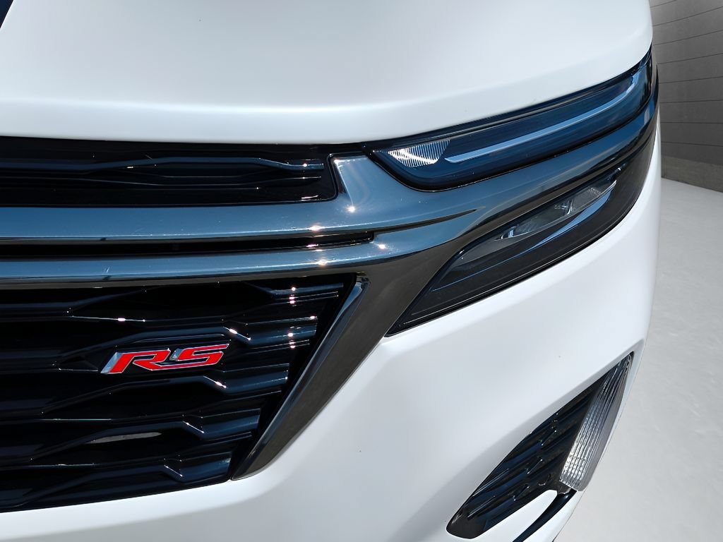 Used 2023 Chevrolet Equinox RS FWD image 12