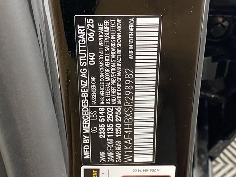 Used 2025 Mercedes-Benz C 300 4MATIC Sedan image 21