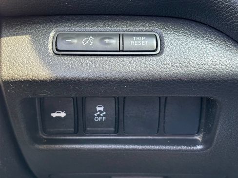 Used 2018 Nissan Altima 2.5 SV FWD image 22