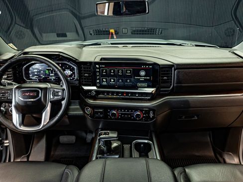 Used 2024 GMC Sierra 1500 SLT w/ SLT Premium Plus Package image 14