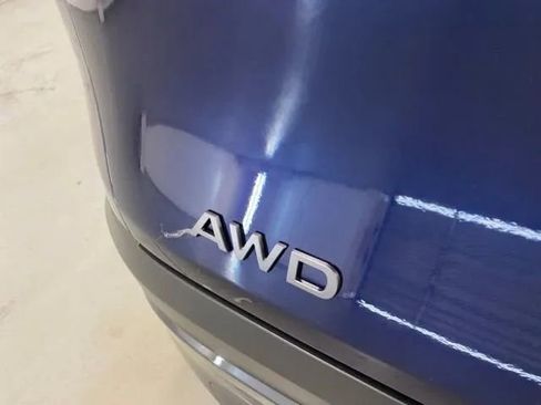 New 2025 Nissan Murano SL image 8