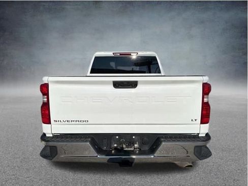 Used 2025 Chevrolet Silverado 2500 LT AWD/4WD image 8
