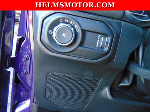 Certified 2023 Jeep Wrangler Sahara w/ LED Lighting Group image 21