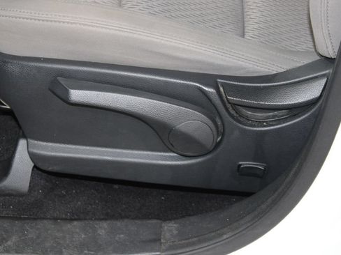 Used 2016 Hyundai Santa Fe Sport FWD image 14