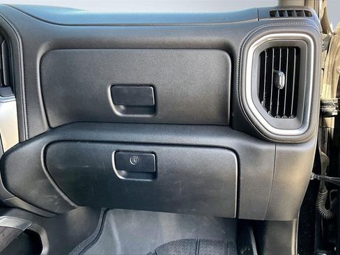 Used 2019 Chevrolet Silverado 1500 LTZ w/ LTZ Plus Package image 18