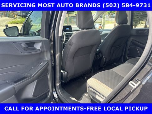 Certified 2022 Ford Escape SE w/ Cold Weather Package image 13