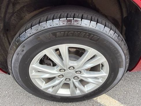 Certified 2024 Cadillac XT6 Luxury w/ LPO, Floor Liner Package AWD/4WD image 14