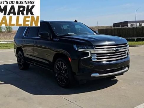 Used 2023 Chevrolet Tahoe High Country w/ Premium Package 2 AWD/4WD image 2