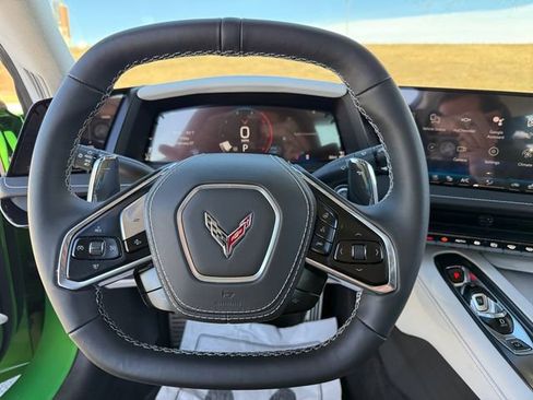 New 2026 Chevrolet Corvette Stingray Premium Cpe w/ Z51 Performance Package image 19