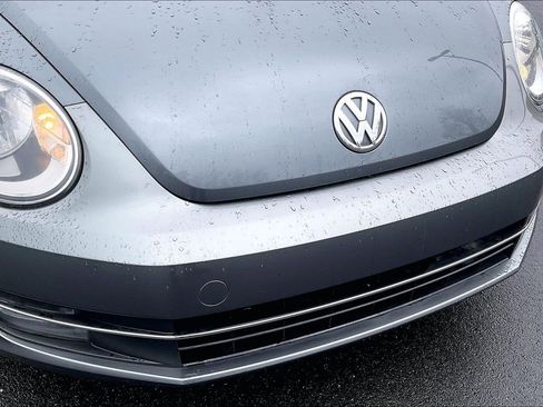 Used 2012 Volkswagen Beetle Turbo image 32