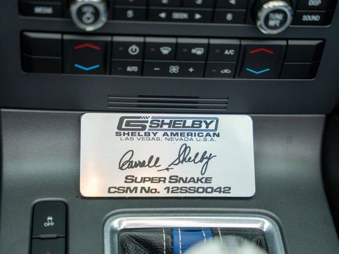 Used 2012 Ford Mustang Shelby GT500 w/ Electronics Pkg image 40