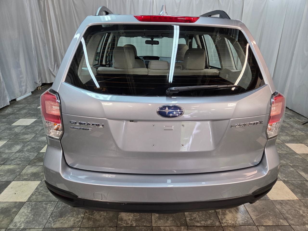 Used 2018 Subaru Forester 2.5i w/ Alloy Wheel Package AWD/4WD image 4