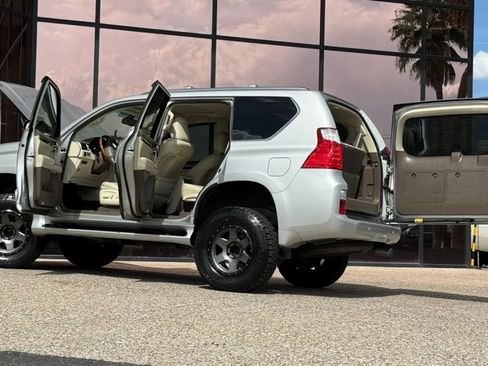Used 2010 Lexus GX 460 Premium AWD/4WD image 33