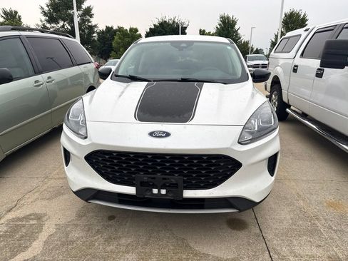 Used 2020 Ford Escape SE Sport AWD/4WD image 3