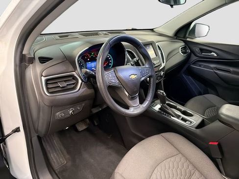 Used 2020 Chevrolet Equinox LT image 9
