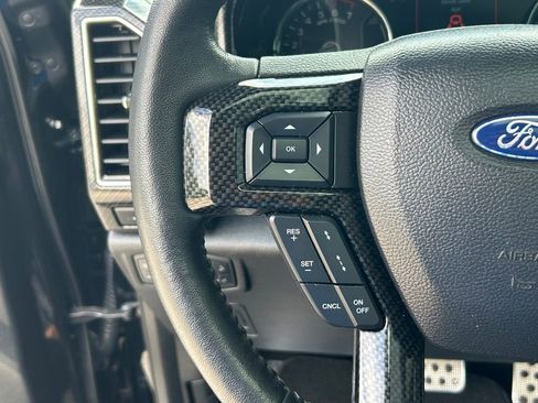 Used 2018 Ford F150 Lariat w/ Equipment Group 502A Luxury image 44