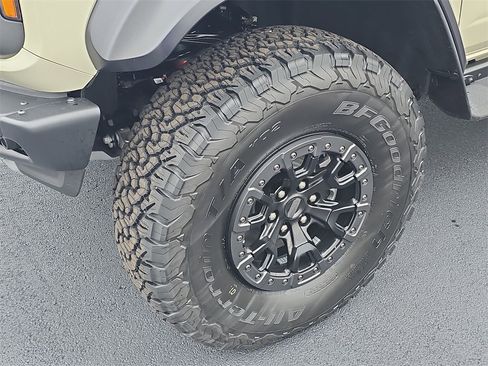 New 2025 Ford Bronco Raptor w/ Interior Carbon Fiber Pack image 16